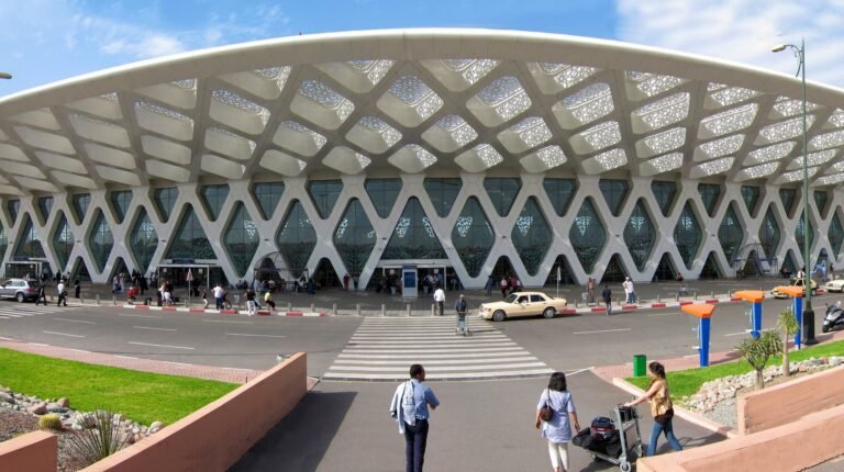 Airport transfer in Marrakech: how it actually works